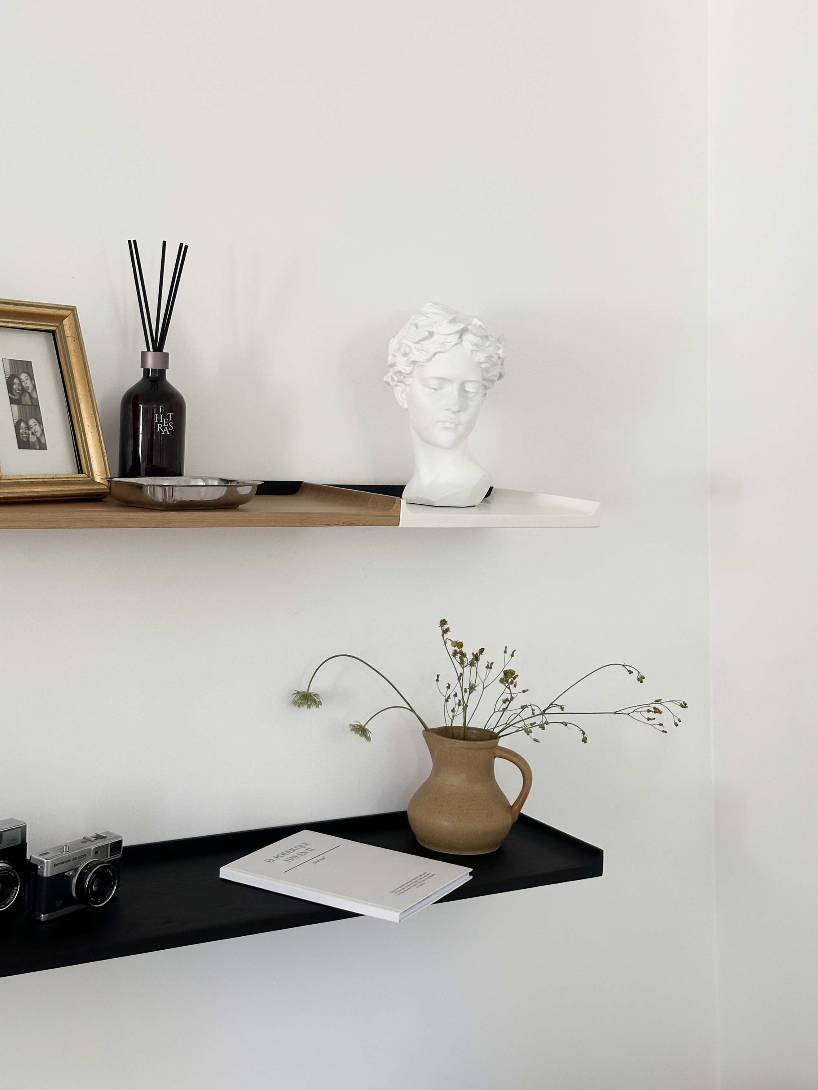 Grande etagere murale en bois massif 90cm - Collection NOTES