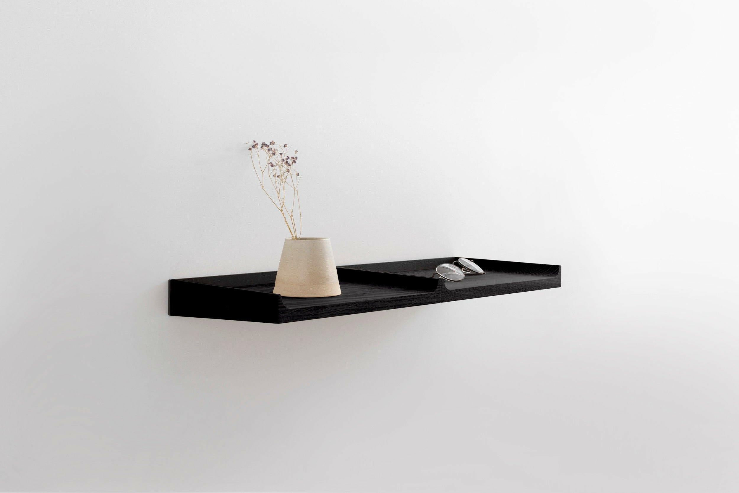 NOTES solid wood wall shelf