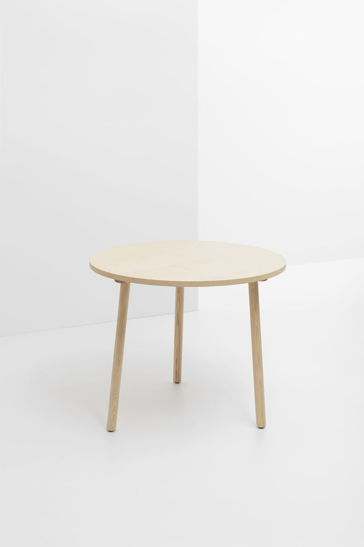 PADDLE round wooden dining table